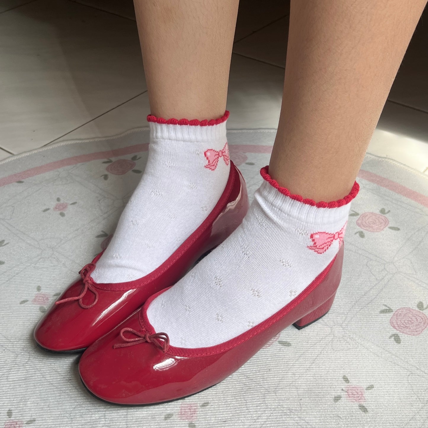 Pikuseru socks