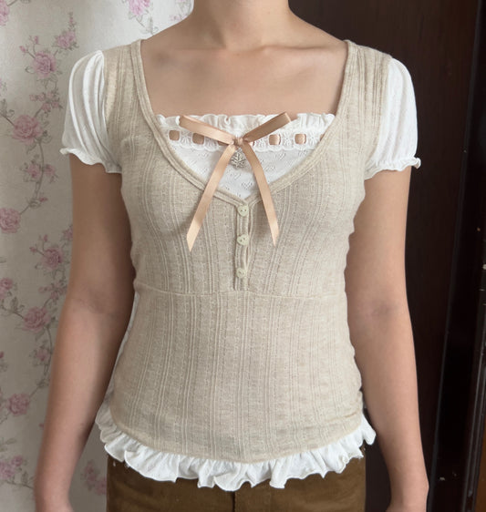 [PreOrder] Cinnamon buns milkmaid top